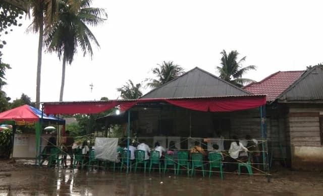 sejumlah_tps_di_simalungun_nyaris_roboh