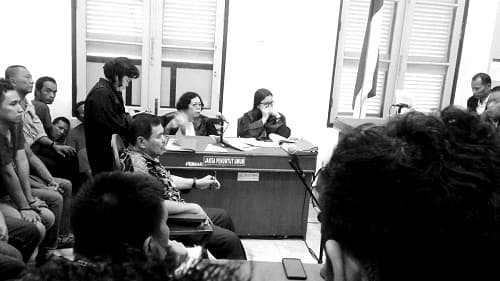 sidang_kasus_penipuan_dr_benny_alot