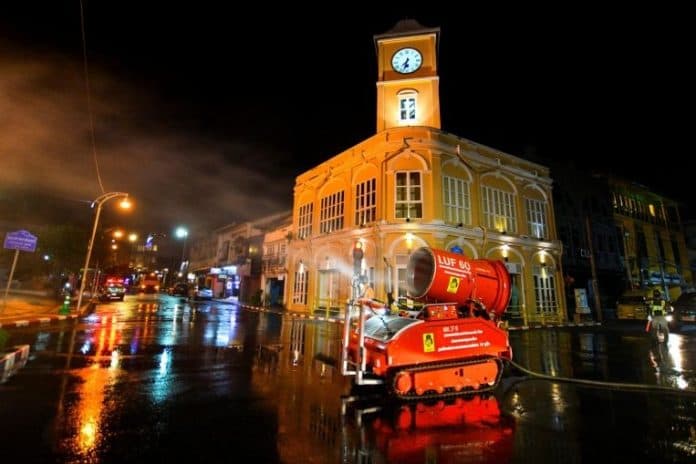 thailand_berlakukan_jam_malam_mulai_jumat