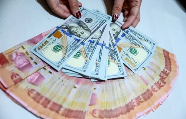 the_fed_pangkas_suku_bunga_rupiah_menguat