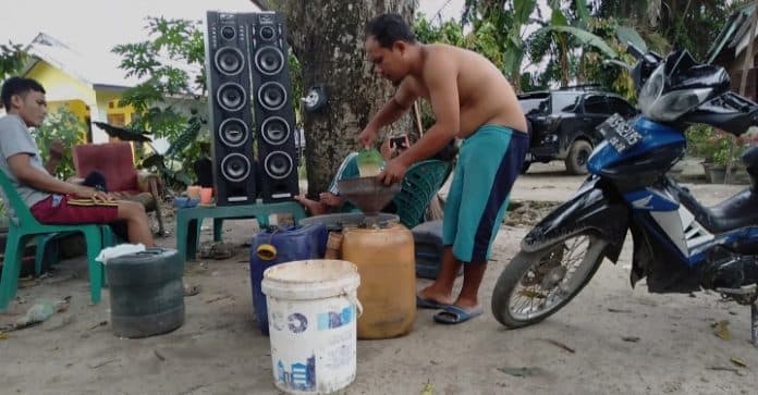 tuak_huta_manik_tembus_lapo_tuak_di_siantar