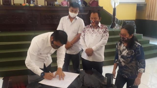 ukir_sejarah_dprd_siantar_dapat_apresiasi