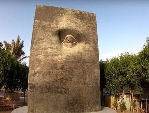 viral_patung_dajjal_terlihat_di_arab_saudi