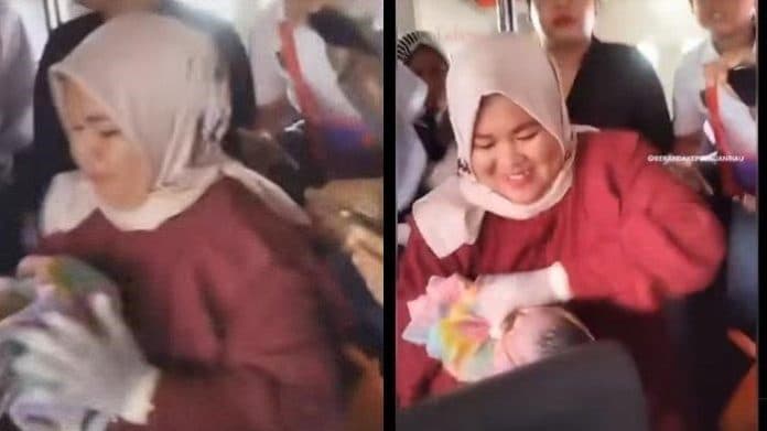 wanita_ini_melahirkan_di_dalam_speed_boat