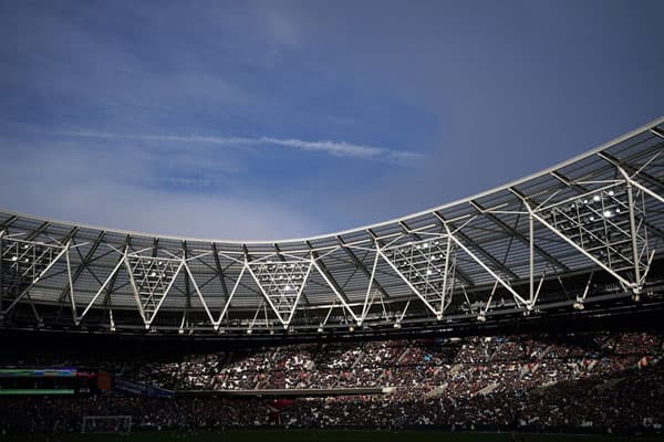 west_ham_berniat_jual_10_persen_saham_klub