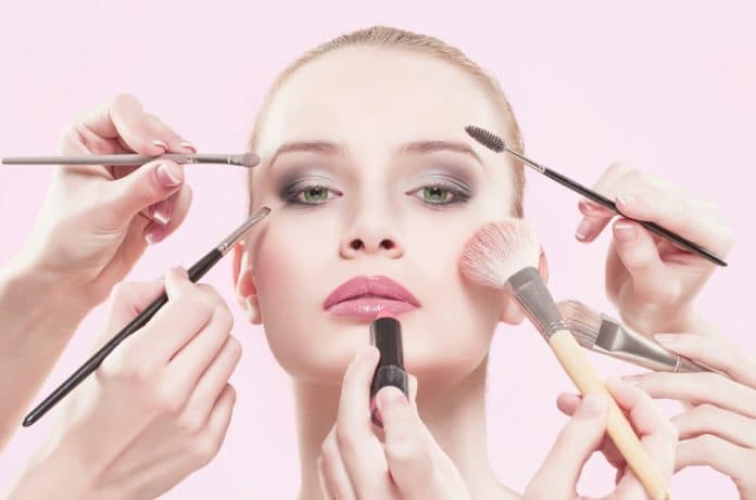 wow_ini_tren_make_up_2023