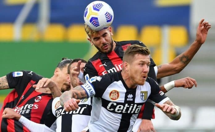 zlatan_diusir_wasit_milan_libas_parma_3_1