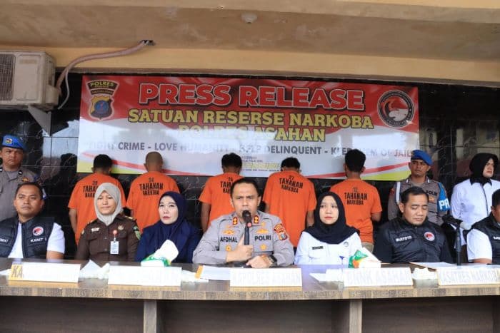 bawa_sabu_asal_malaysia_warga_sumbar_ditangkap_di_asahan