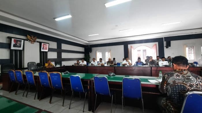 enam_bulan_tanpa_tatib_kinerja_dprd_simalungun_terancam_stagnan_