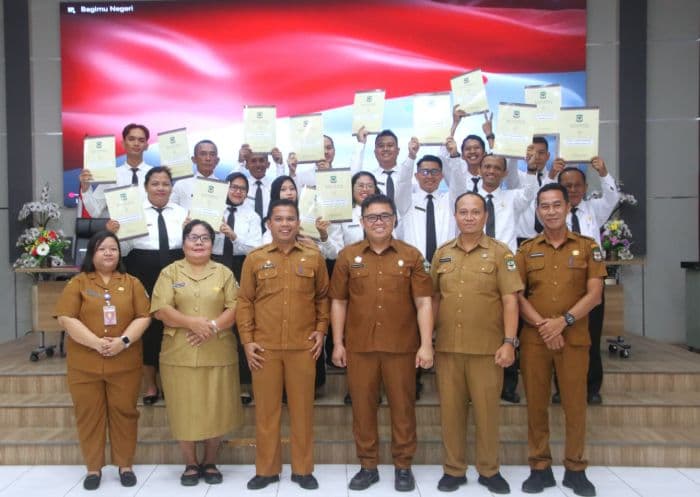 14_orang_teknis_pppk_siantar_terima_sk