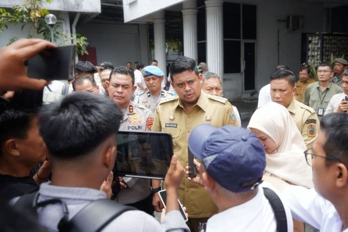 gubernur_bobby_nasution_pastikan_sumut_aman_ajak_warga_sampaikan_aspirasi_damai