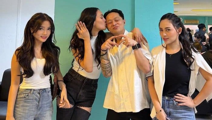 erika_carlina_dan_dj_bravy_santai_bahas_rencana_pernikahan_di_tengah_proses_restorative_justice_