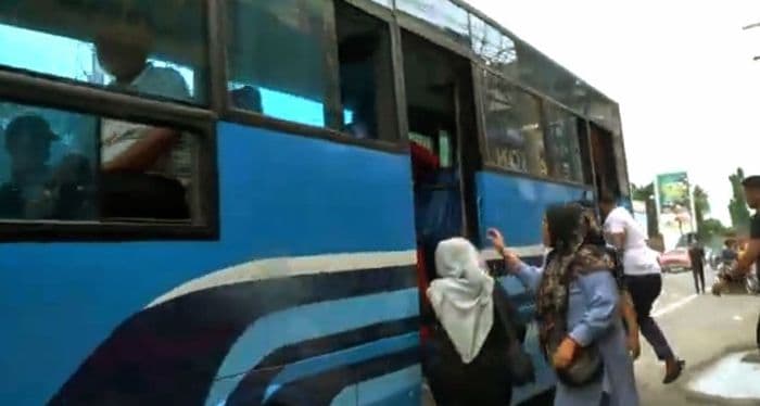 ngabuburit_seru_keliling_dengan_bus_gratis_pemkab_langkat_