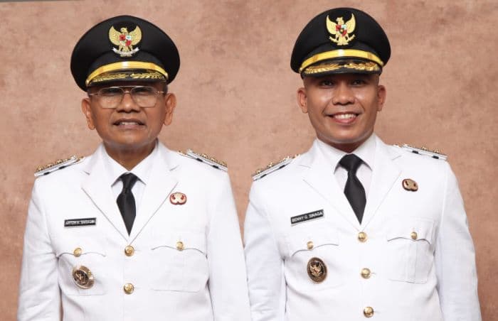 pulang_dari_magelang_ini_agenda_pertama_yang_dilakukan_bupati_dan_wakil_bupati_simalungun
