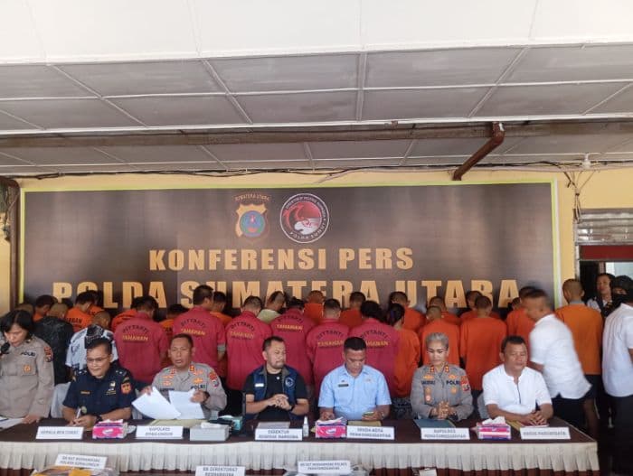 polda_sumut_beberkan_peran_tersangka_peredaran_ekstasi_studio_21