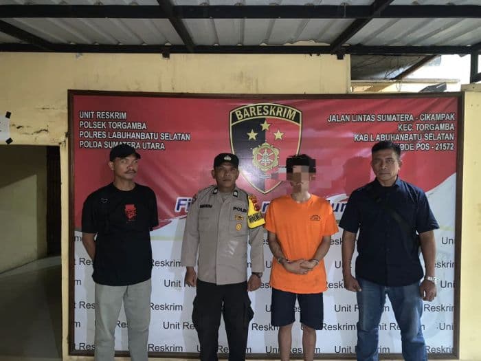 polsek_torgamba_tangkap_pelaku_penggelapan_motor_sekuriti_pegadaian