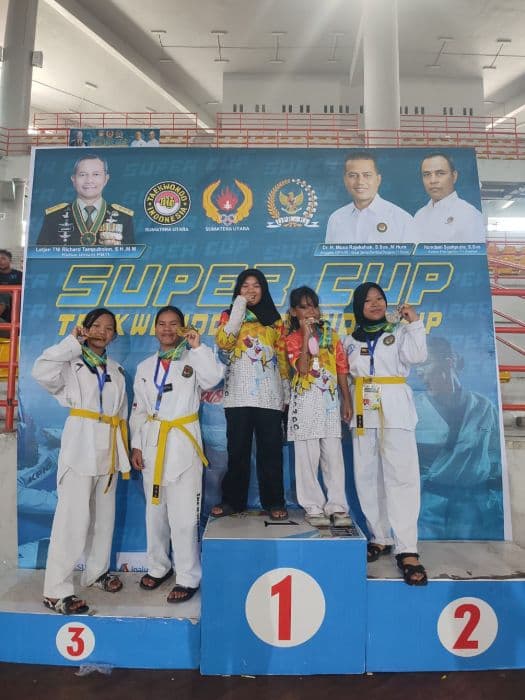 taekwondo_pakpak_bharat_raih_3_emas_dan_6_perak_di_super_cup_2025