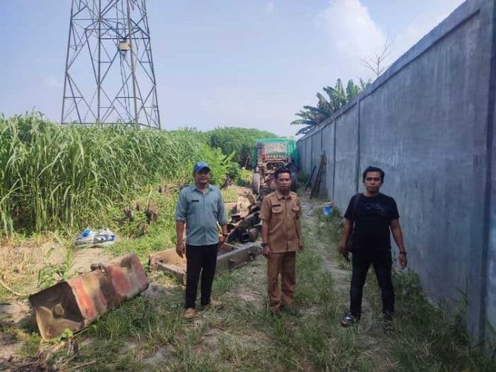 dump_truk_milik_pengusaha_kisaran_ditemukan_dibongkar_di_ladang_tebu_pelakunya_warga_labura_