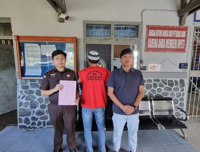 kades_pasar_baru_ditetapkan_tersangka_korupsi_dana_bumdes