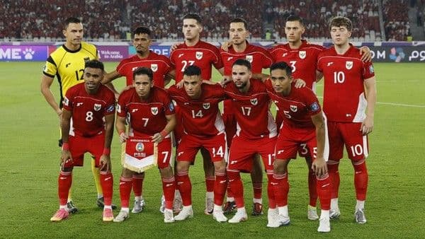 pemain_naturalisasi_tiba_di_surabaya_timnas_garuda_berkekuatan_28_orang_menjelang_fifa_matchday