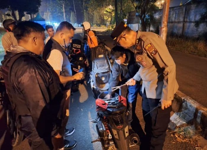 patroli_skala_besar_di_tebing_tinggi_polisi_amankan_motor_tak_sesuai_spesifikasi