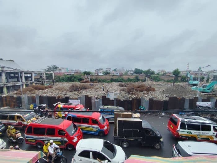 perobohan_gedung_iv_pasar_horas_masuki_tahap_pembongkaran_pondasi