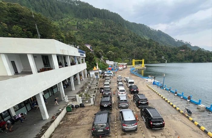 ksopp_danau_toba_ungkap_jumlah_kendaraan_menyeberang_saat_lebaran_2025