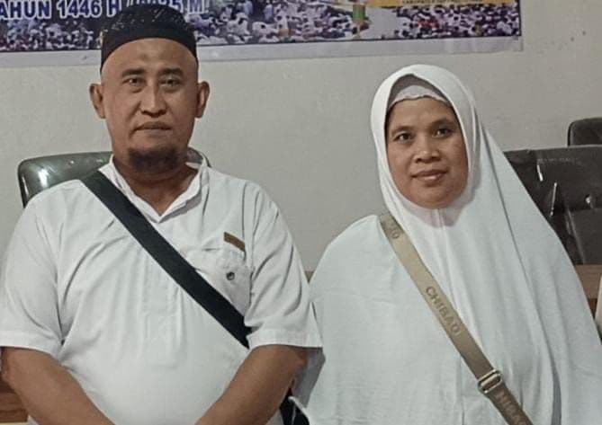 daftar_di_tarutung_pasutri_asal_jember_jatim_ini_berangkat_haji_dari_medan