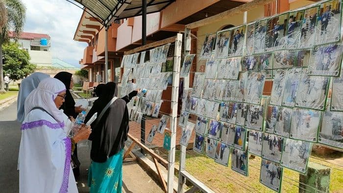 musim_haji_penjual_foto_jemaah_raup_jutaan_rupiah_di_embarkasi_medan