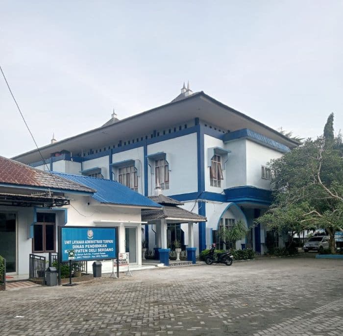 disdik_deli_serdang_dianggap_tak_respon_terkait_protes_orang_tua_murid