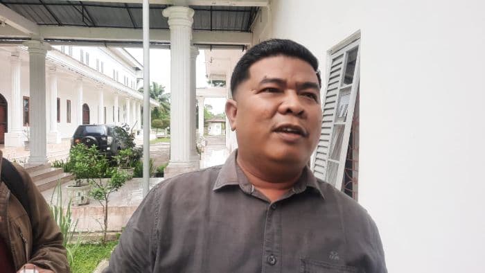 efisiensi_anggaran_dibahas_sepihak_fraksi_golkar_dprd_simalungun_walk_out
