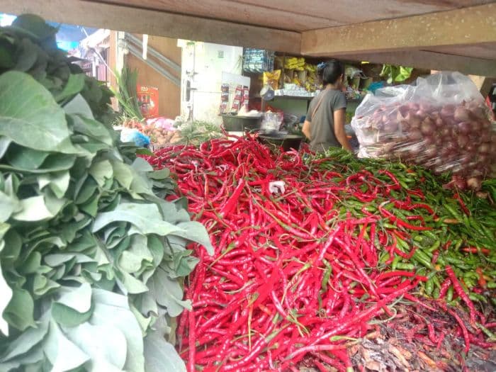 demonstrasi_meluas_harga_bahan_pokok_di_toba_masih_stabil