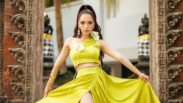 dj_freya_glamour_dan_prestasi_di_ajang_miss_grand_indonesia_2025