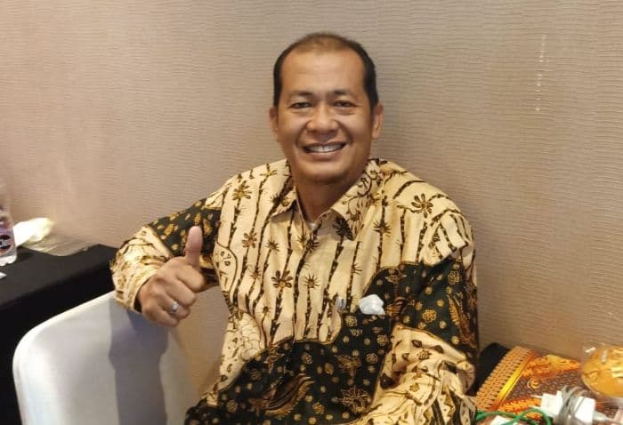 evaluasi_kerja_dan_gaji_dpr_harus_terbuka_ke_publik