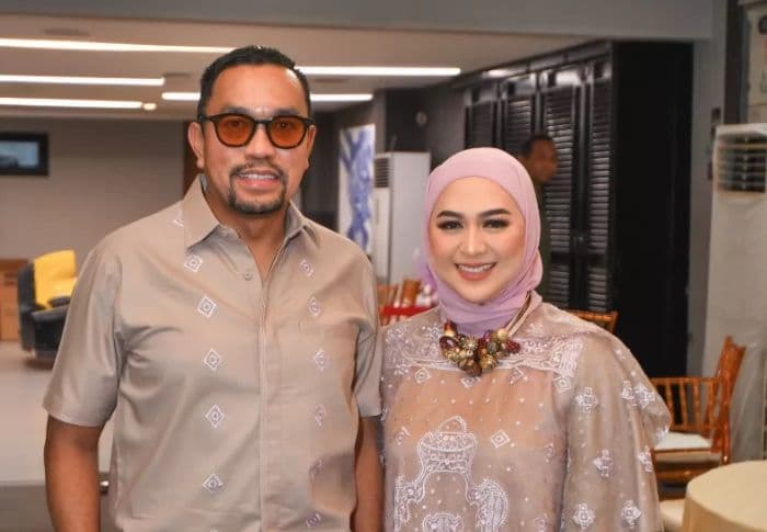 kisah_ahmad_sahroni_isu_pernikahan_dan_klarifikasi_istri_pertama