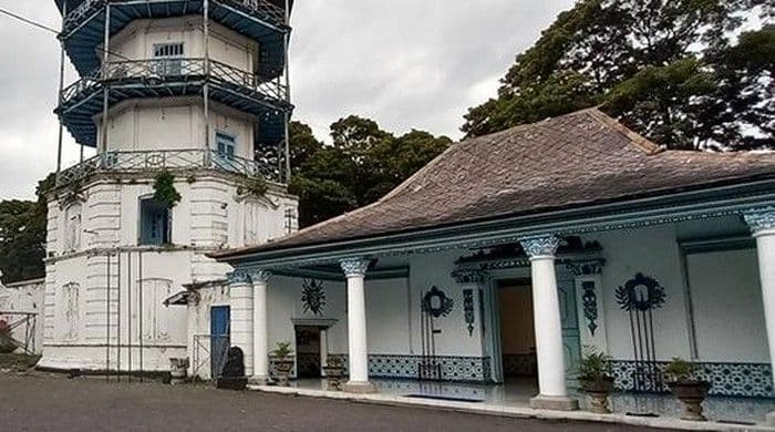 suksesi_takhta_keraton_surakarta_masih_misterius_usai_pb_xiii_wafat