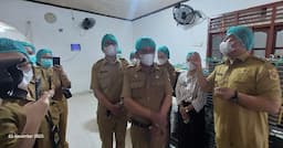 viral_menu_mbg_berulat_wabup_dairi_langsung_turun_tangan_ke_dapur