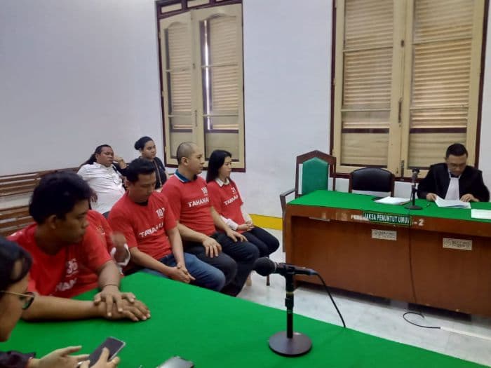 pemilik_pabrik_ekstasi_di_medan_dituntut_hukuman_mati_istrinya_penjara_seumur_hidup_