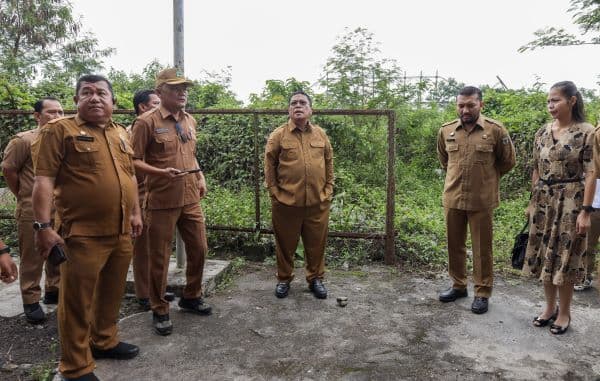 tinjau_kondisi_stadion_sang_naualuh_ini_harapan_weslyherlina