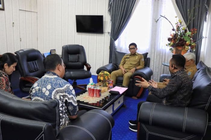 wawako_binjai_bersama_bnn_bahas_penanggulangan_bahaya_narkoba