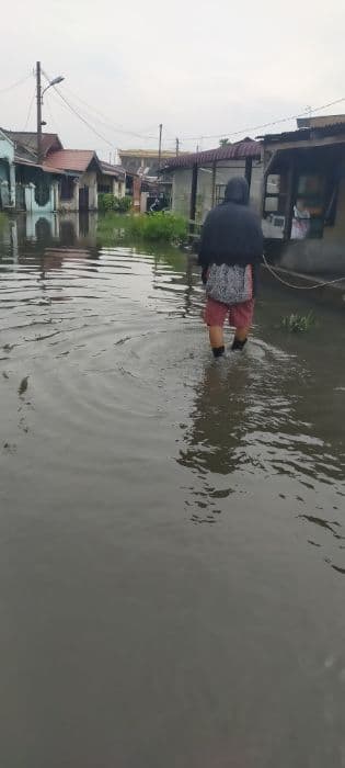 banjir_kembali_rendam_griya_martubung_warga_desak_janji_pemko_medan_direalisasikan