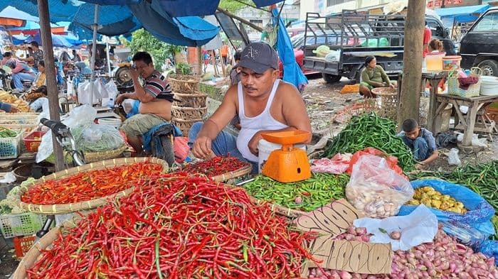 jelang_iduladha_2025_harga_cabai_dan_bawang_di_medan_mulai_berfluktuasi