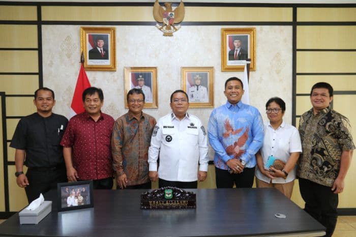 wali_kota_wesly_silalahi_ajak_pengurus_gereja_berperan_cegah_penyalahgunaan_narkoba