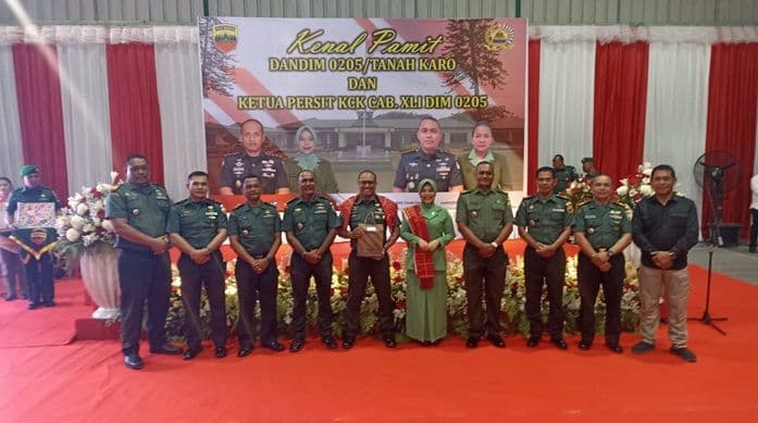 letkol_inf_robert_b_herdian_panjaitan_resmi_jabat_dandim_0205tk_gantikan_letkol_afriyan