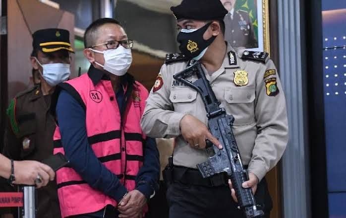 adelin_lis_segera_bebas_bersyarat_usai_bayar_rp1198_miliar_dan_us29_juta