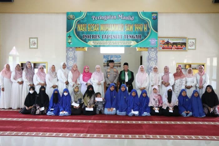 kapolres_tapteng_ajak_personel_teladani_akhlak_nabi_muhammad_saw