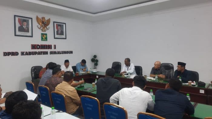 komisi_i_dprd_simalungun_minta_dpmpn_awasi_adn_dan_bimtek_koperasi_