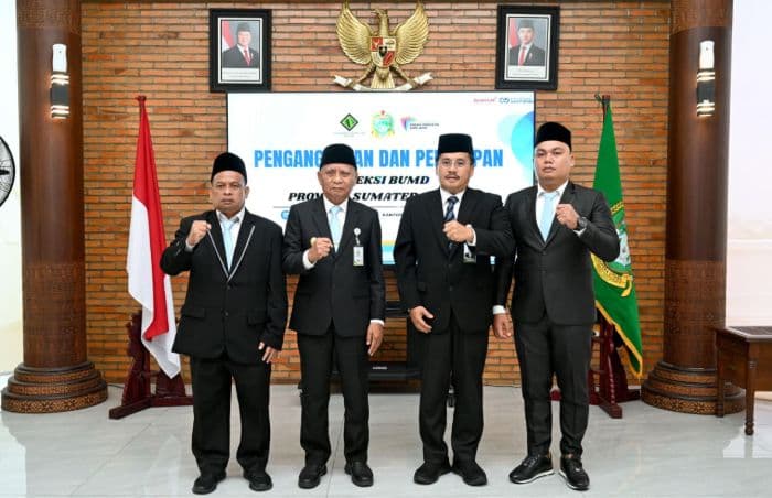 wagub_sumut_surya_lantik_direksi_baru_pt_psu_dan_pd_aij_tekankan_lima_prinsip