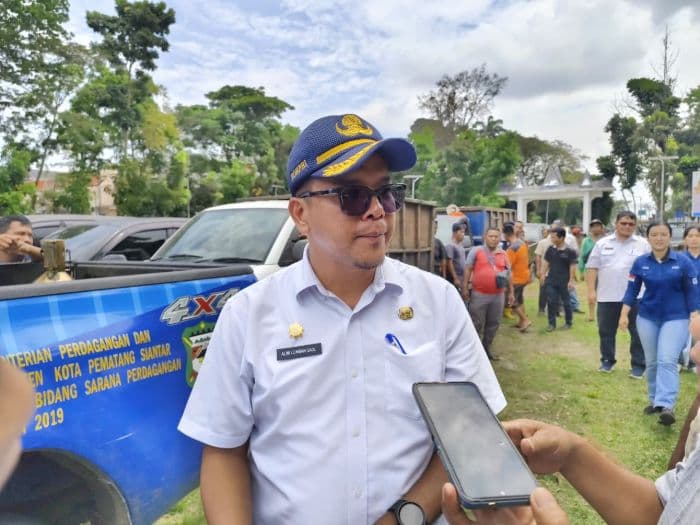 wali_kota_siantar_angkat_alwi_andrian_sebagai_plt_kadishub