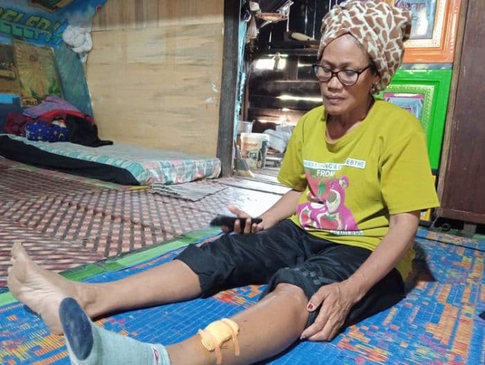 warga_desa_siboro_pertanyakan_penghargaan_bidan_teladan